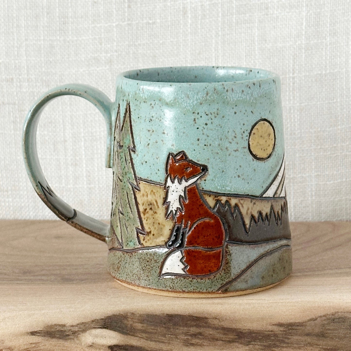 Fox mug, no. 10 - left orientation (12 oz)