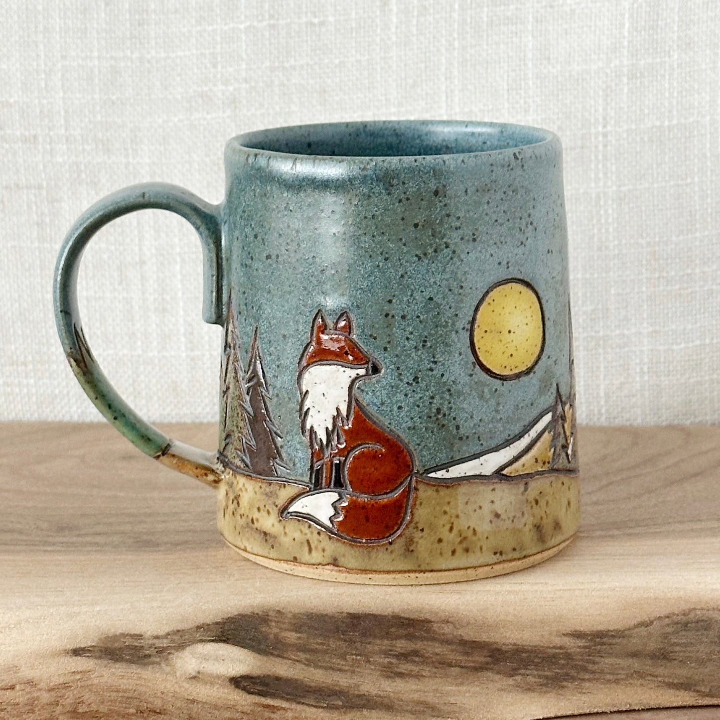 Fox mug, no. 5 - left orientation (10 oz)